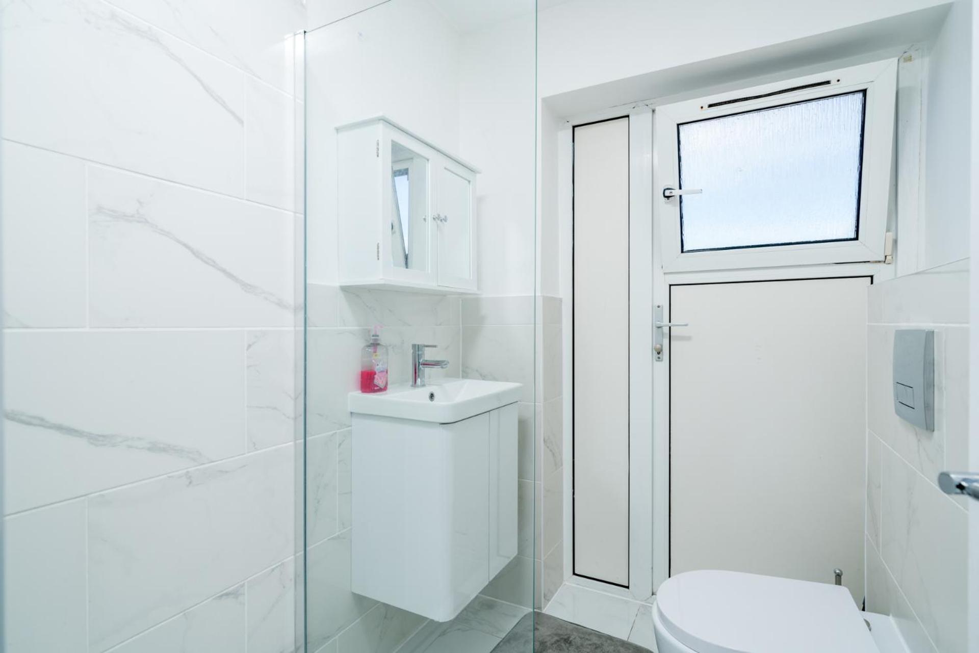 Private Room In London Enfield With Parking Buitenkant foto